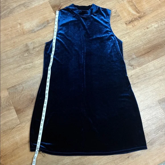 GNW Midnight Blue Velvet Mini Dress - Picture 3 of 6
